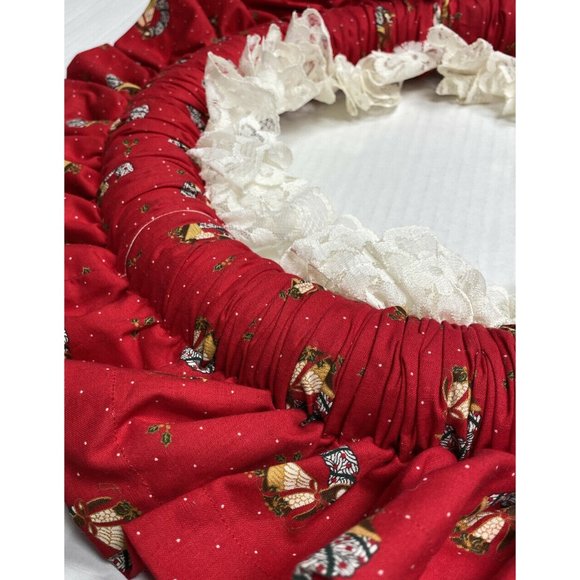 Vintage 1970s Holiday Wreath Christmas Red Ruffled Handmade Wamsutta Door HTF - Picture 2 of 6